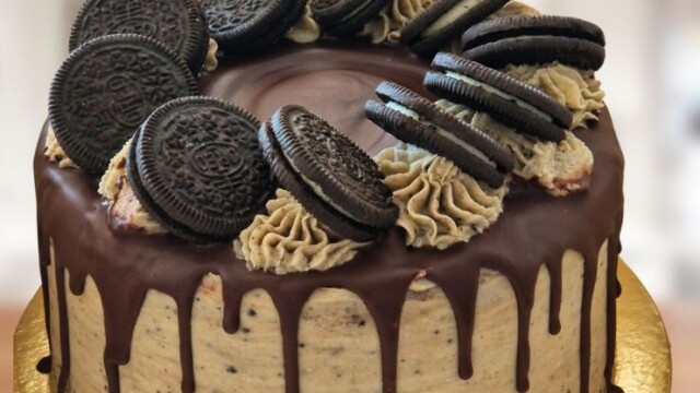 Tarta de galletas Oreo vegana con envío en la Comunidad de Madrid de Caramella